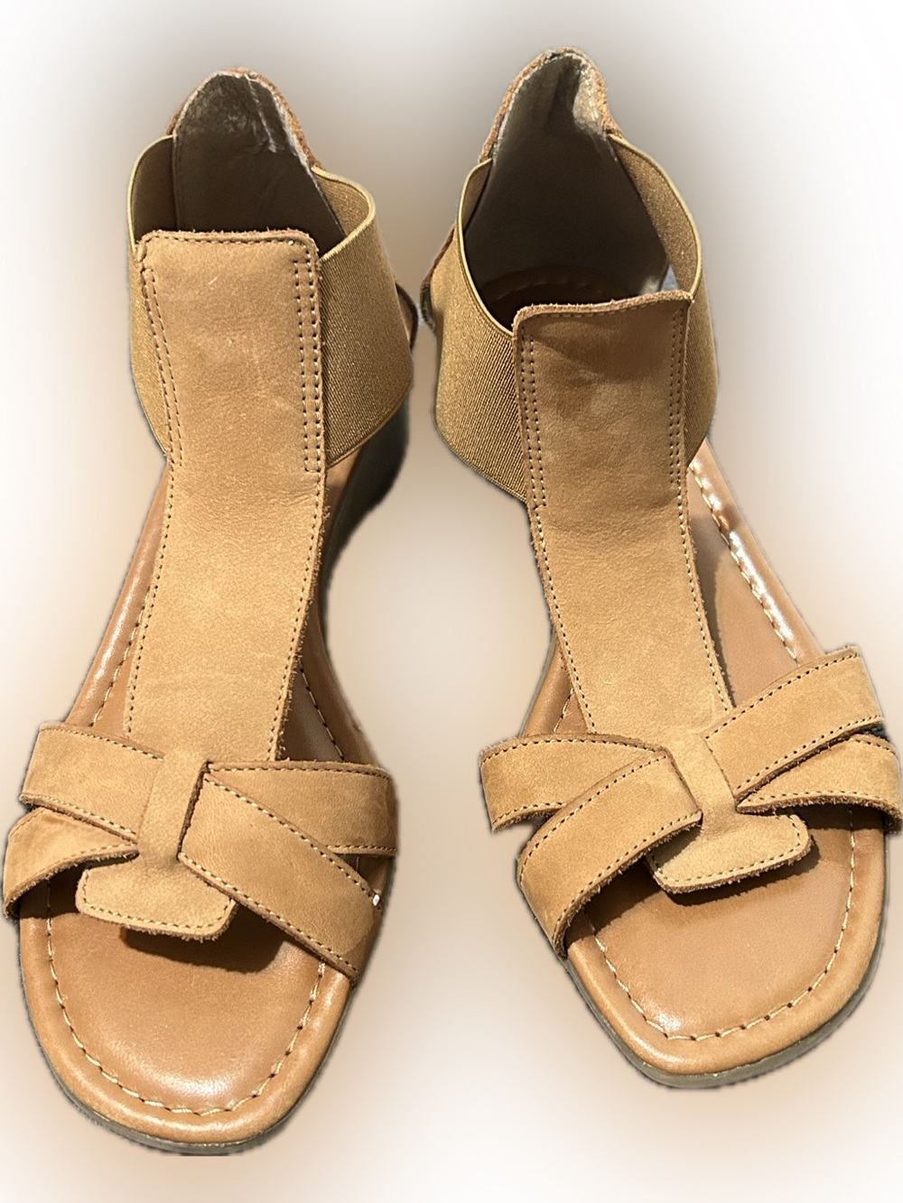 THE FLEXX Tan Suede T-Strap Sandals